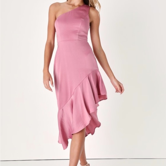 {LULUS} Loving the Attention Mauve Satin
Asymmetrical Ruffled Midi Dress NWT - Picture 4 of 7